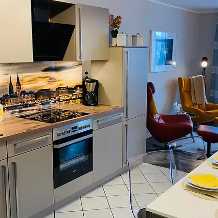 Ostseeurlaub-Goehren Ferienwohnung Sanddollar Im Haus Strandeck Exterior foto