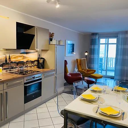 Ostseeurlaub-Goehren Ferienwohnung Sanddollar Im Haus Strandeck Exterior foto
